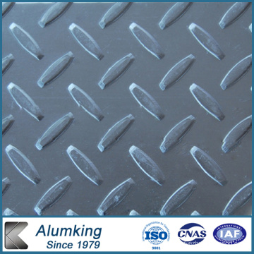 Diamond Checkered Aluminum/Aluminium Sheet/Plate/Panel for Electrical